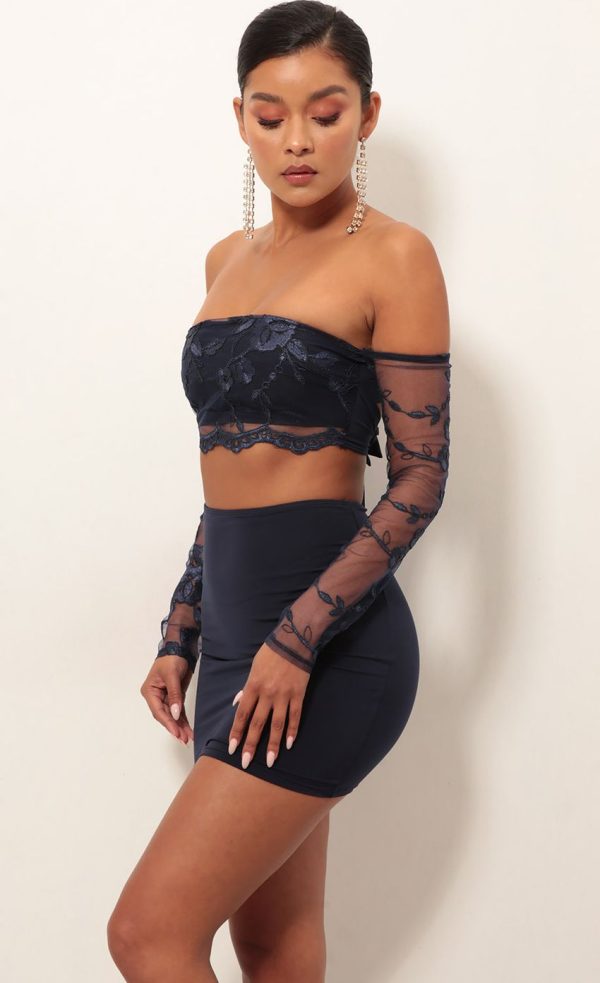 Lace Sleeve Set in Navy - Image 4