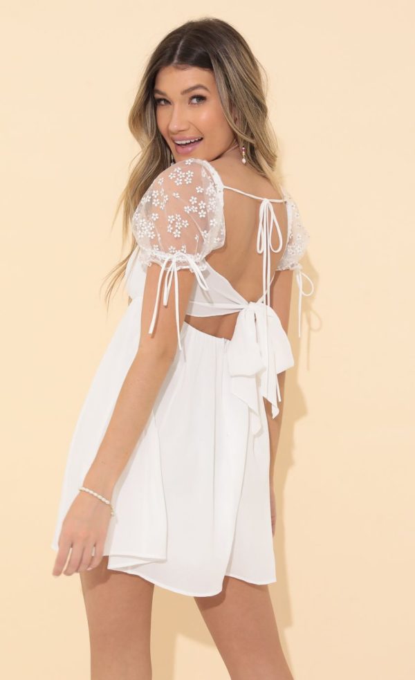 Baby Doll Dress in White Daisy - Image 2
