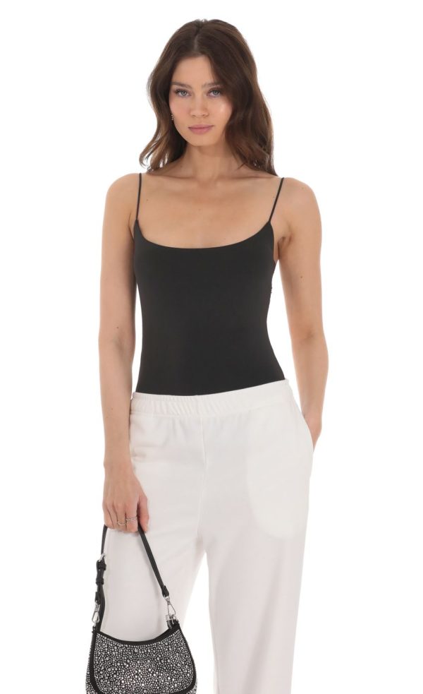 Lace Open Back Bodysuit in Black - Image 5