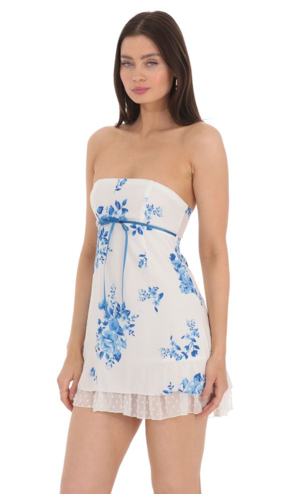 Floral Dotted Strapless Dress in White - Image 3