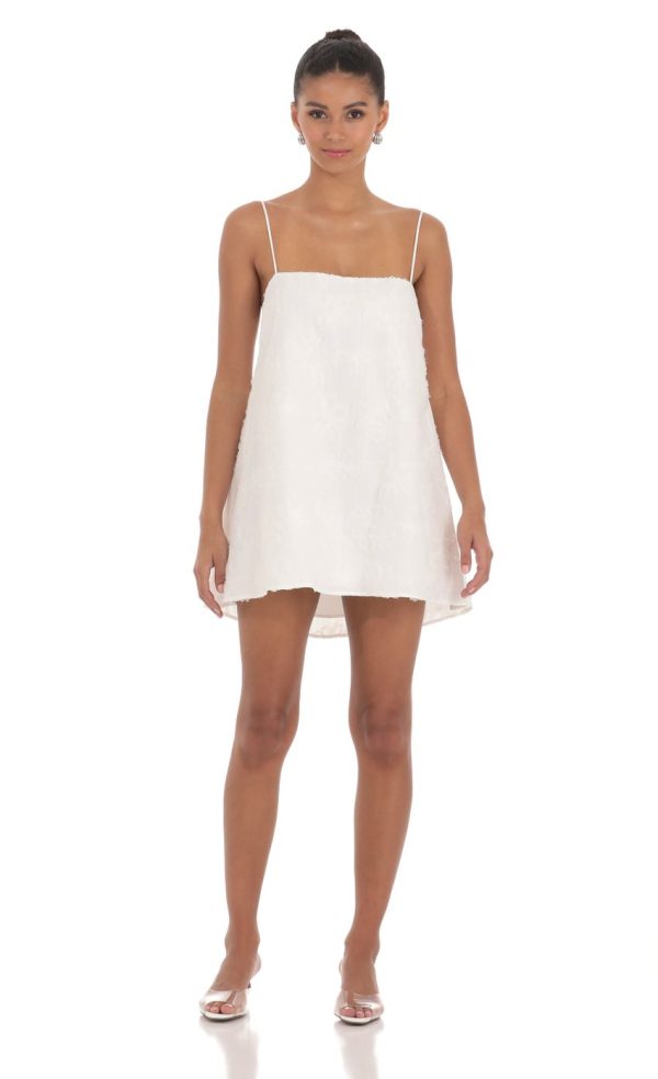 Textured Shift Dress in White - Image 4