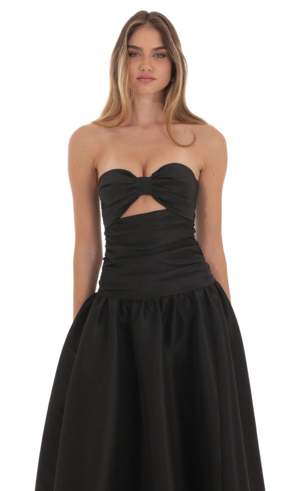 Cutout Drop Waist Strapless Maxi Dress in Black - Image 4