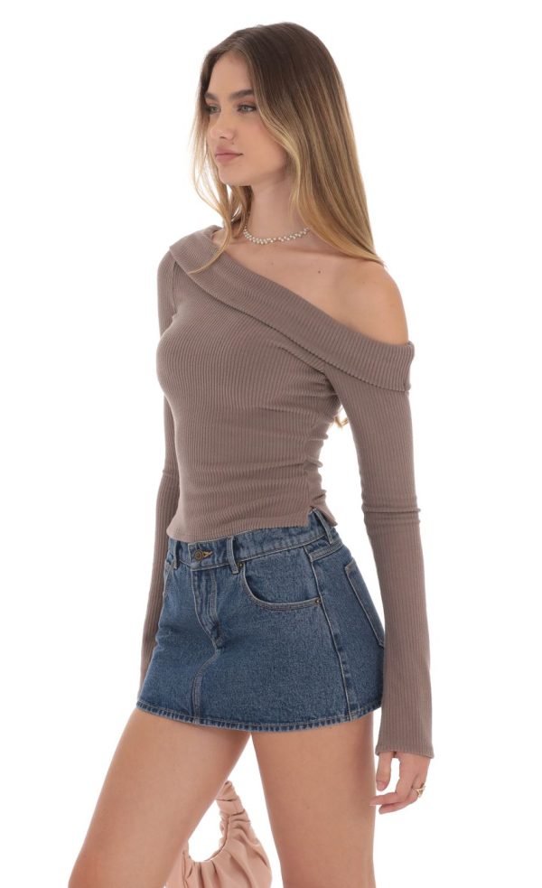 Ribbed Off Shoulder Top in Taupe - Image 3