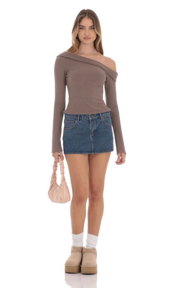 Ribbed Off Shoulder Top in Taupe - Image 4