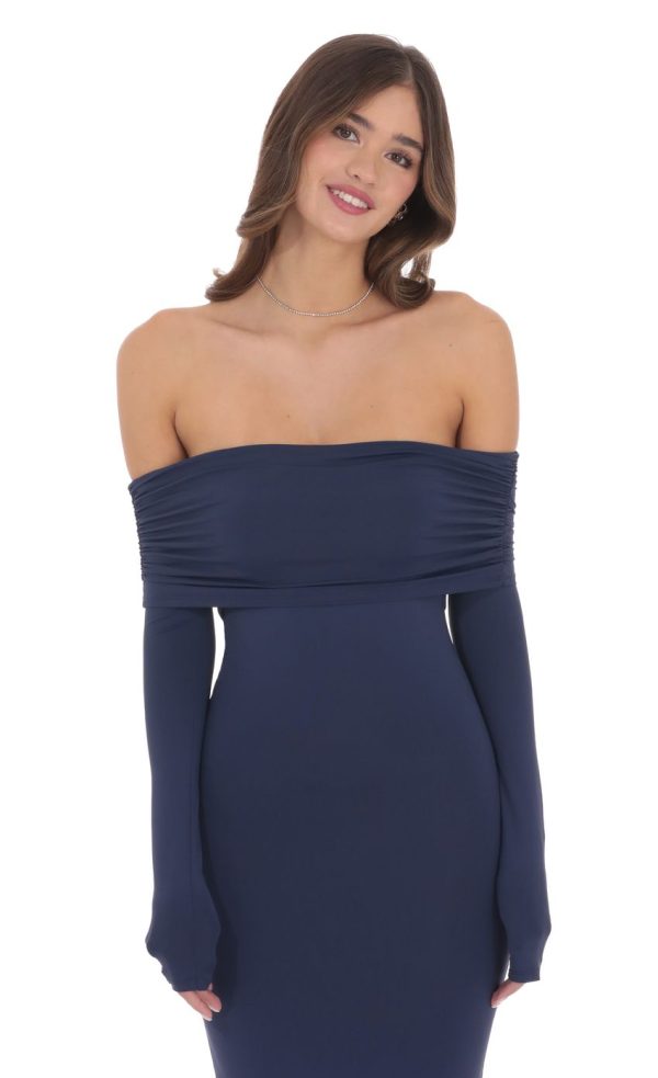 Off Shoulder Open Back Maxi Dress in Navy - Image 4