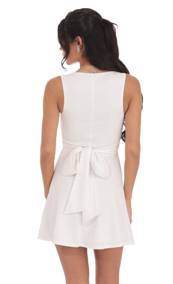 Back Bow A-Line Dress in White - Image 3